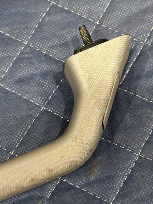 2019 FORD F250 F350 RIGHT PASSENGER UPPER B PILLAR GRAB HANDLE OEM ~SCRATCHS~