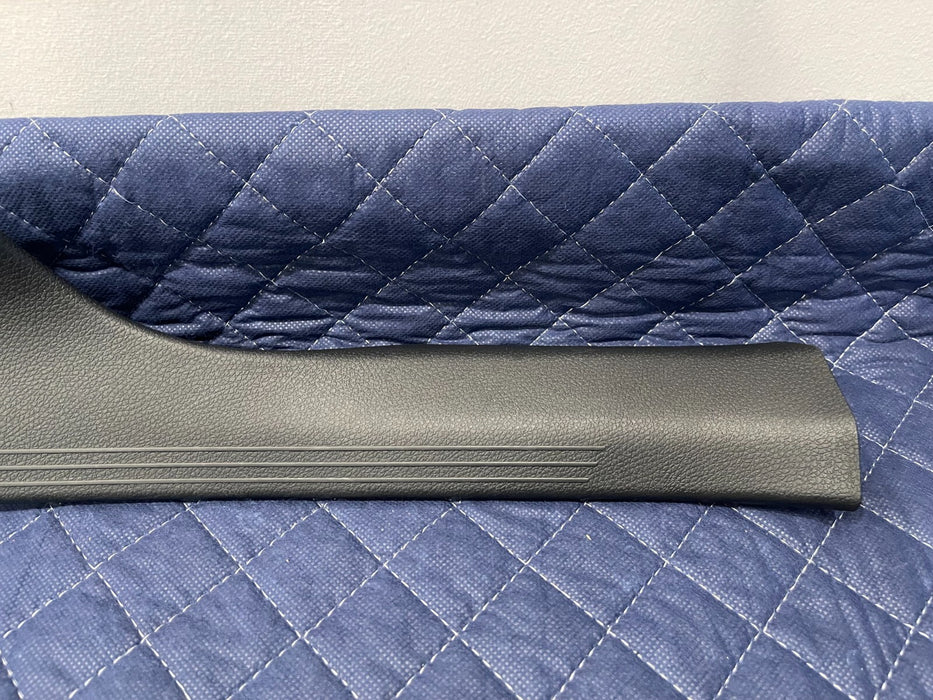 2019 MERCEDES-BENZ E63S AMG PASSENGER RIGHT DOOR SILL SCUFF KICK PLATE OEM