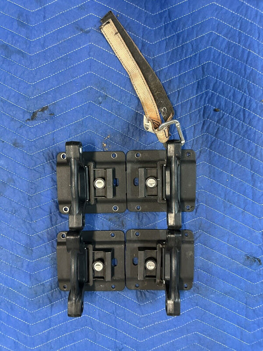 2017-2020 FORD F350 REAR BED STRAP TIE DOWN HOOK HC3B 99280K20 A W/ KEY OEM