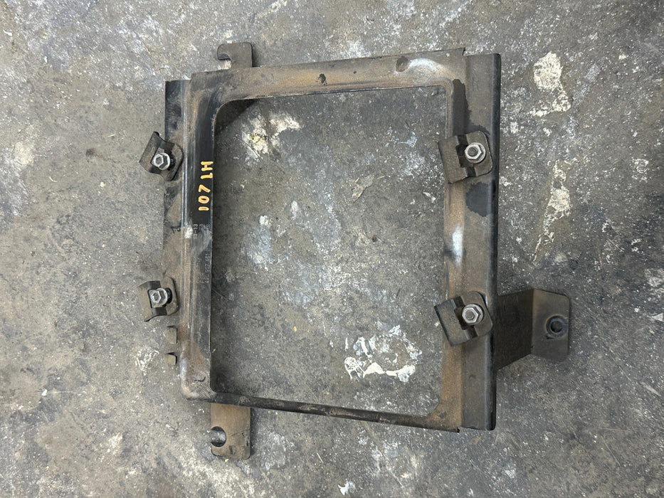 2014 AUDI R8 ECM ECU PCM LEFT LOWER BRACKET MOUNT OEM 420 907 461 B