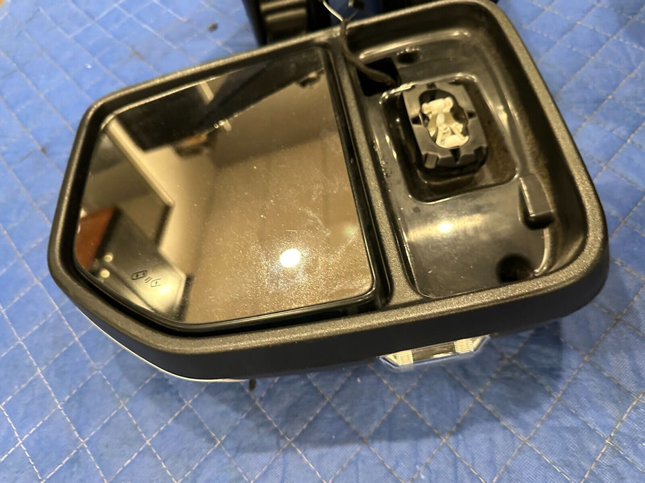 2017-2022 FORD F250 F350 F450 DRIVER LEFT TOW MIRROR OEM ~FIRE DAMAGE~