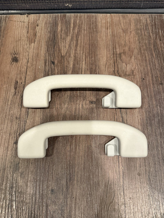 2017 NISSAN TITAN XD RESERVE FRONT LEFT RIGHT HEADLINER GRAB HANDLES OEM *READ*