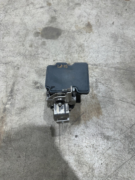 2014 PORSCHE 911 TURBO S 991 ABS ANTI LOCK BRAKE PUMP MODULE OEM