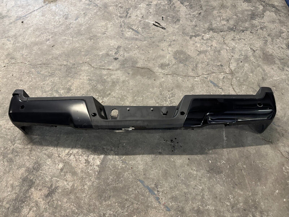 2017-2022 FORD F250 F350 F450 BLACK REAR BUMPER W NO SENORS OEM