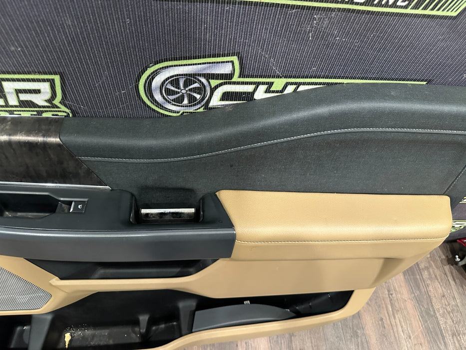 2023 2024 FORD F250 F350 F450 LARIAT FRONT RIGHT PASSENGER DOOR PANEL