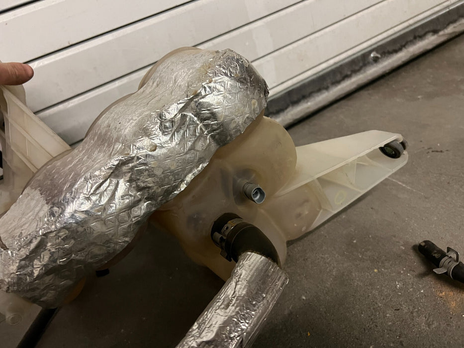 2017 RAM 2500 3500 DIESEL 6.7L CUMMINS COOLANT RESERVOIR TANK OEM 2013-2018
