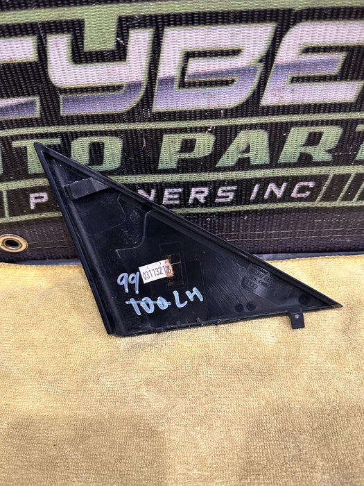 2021 AUDI R8 LEFT DOOR CORNER MIRROR TRIM OEM 4S0837637 *MINOR FLAWS #2*