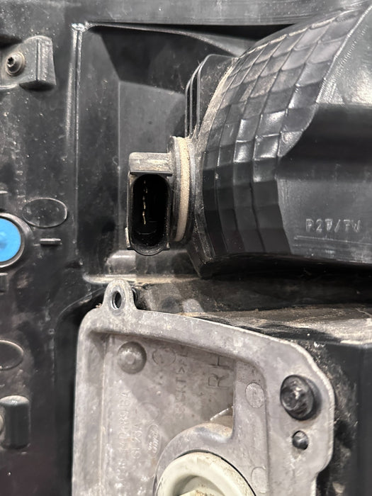 2020-2022 FORD F350 F450 PASSENGER RIGHT HALOGEN TAIL LIGHT OEM *SCUFFS 4-5*