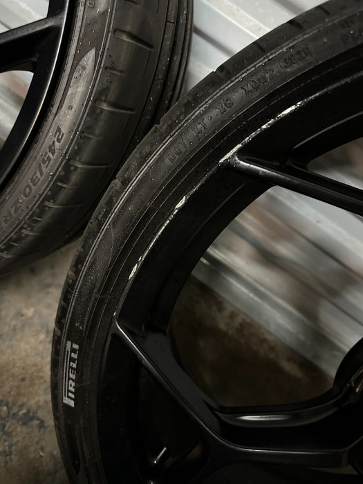 LAMBORGHINI HURACAN EVO CENTER LOCK FRONT REAR WHEELS RIMS 4T0601017AT ~SCUFFS~