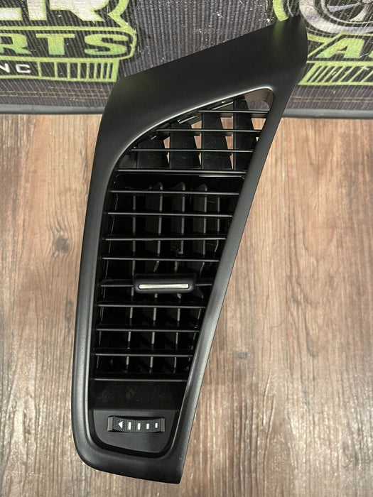 2012 AUDI R8 FRONT DRIVER LEFT DASH DASHBOARD HVAC AIR VENT OEM