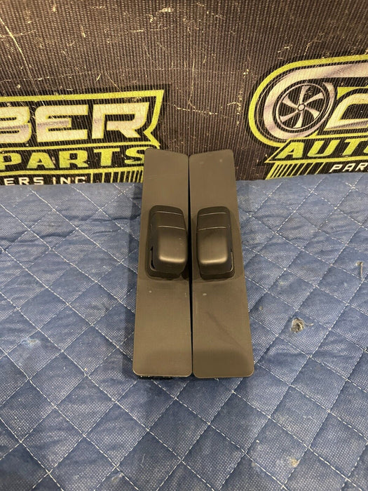 2020 FORD F250 F350 F450 PLATINUM B PILLAR SEATBELT ADJUSTER BRACKETS PAIR OEM