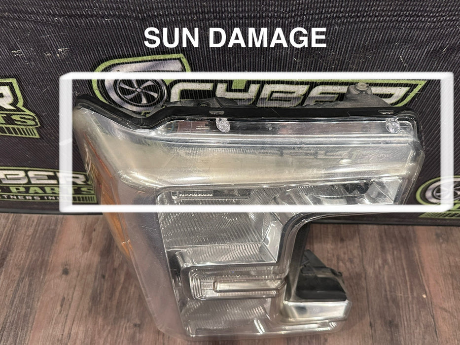 2017-19 FORD F250 F350 F450 PASSENGER RIGHT HALOGEN HEADLIGHT OEM *READ DESC*