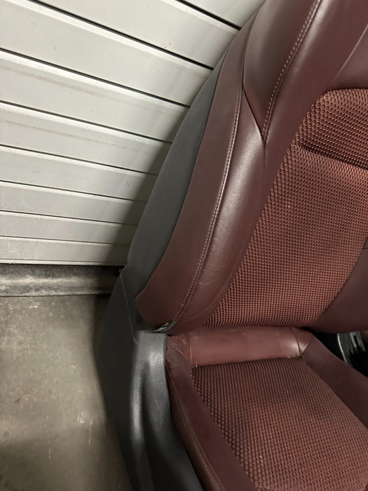 2010 NISSAN 370Z CONVERTIBLE FRONT LEFT DRIVER RIGHT PASSENGER SEATS BURGUNDY