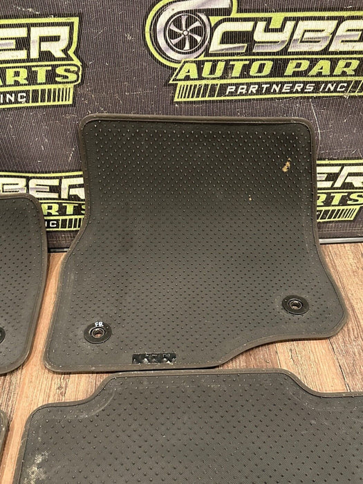 2020 LINCOLN NAVIGATOR FRONT REAR FLOOR MAT SET OEM *STAINS/WEAR/READ*