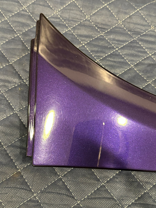 2014 AUDI R8 OEM RIGHT PASSENGER FENDER GARNISH PANEL TRIM W/ BRACKET & FOAM
