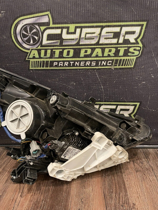 2018 NISSAN 370Z NISMO FRONT LEFT BLACK HOUSING HEADLIGHT OEM SLIGHT SUN DAMAGE