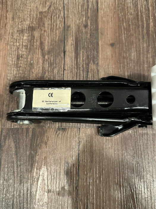 2021 AUDI R8 SPART TIRE JACK W CARRIER OEM 4S0 011 031 / 4S0 011 031 B