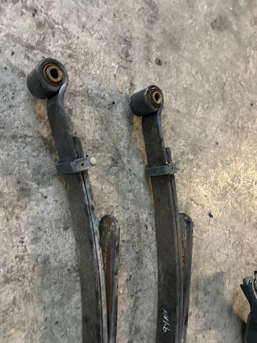 2018 FORD F250 REAR LEFT RIGHT LEAF SPRINGS SET OEM HC3C5A975 HC3C 5A975