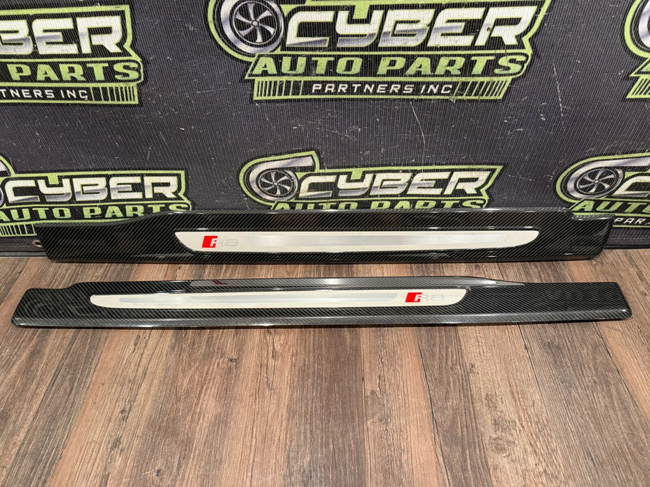 2014 AUDI R8 PLUS DOOR SILL CARBON FIBER KICK PLATES GENUINE OEM 420853372d