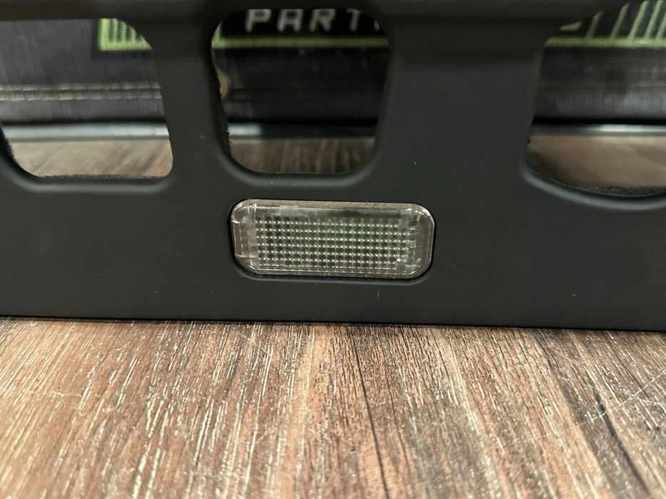 2021 AUDI R8 GLOVE BOX STORAGE COMPARTMENT ASSEMBLY OEM *FLAWS SEE PICS*