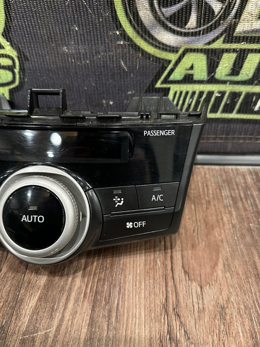 2014 TOYOTA PRIUS V A/C HEATER TEMPERATURE CLIMATE CONTROL BEZEL OEM 55900-47150