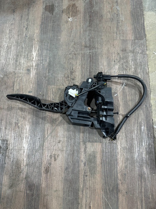 2024 DODGE RAM 3500 LARAMIE ACCELERATOR GAS PEDAL ASSEMLY OEM 57009271AA