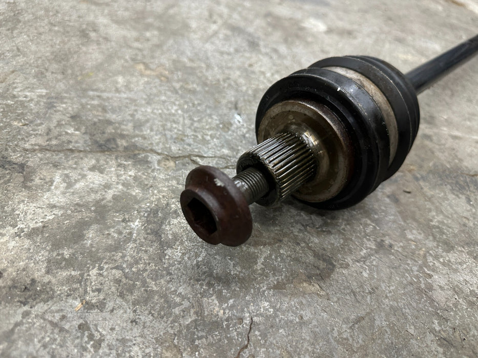 2014 AUDI R8 COUPE FRONT RIGHT PASSENGER AXLE SHAFT 420 407 271 A OEM