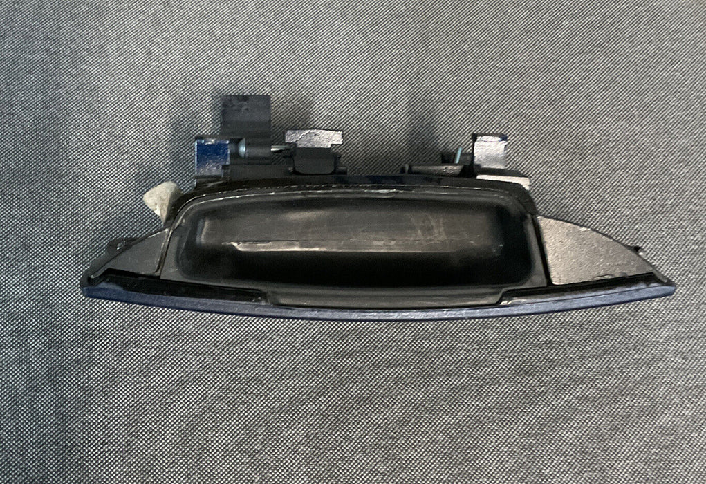 2015-2020 DODGE CHARGER HELLCAT REAR RIGHT PASSENGER EXTERIOR DOOR HANDLE OEM