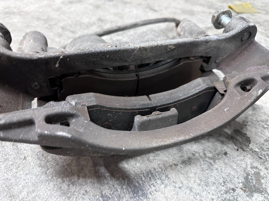 2017 NISSAN TITAN XD FRONT LEFT BRAKE CALIPER OEM
