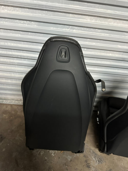2017 2018 AUDI R8 PLUS SYPDER OEM GENUINE DIAMOND STITCHED SPORT SEATS
