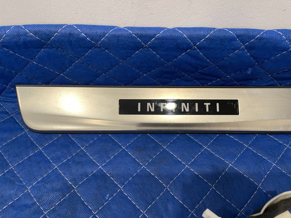 2017 INFINITI Q50 RED SPORT FRONT LEFT RIGHT ILLUMINATED KICK PLATES OEM *SCUFFS
