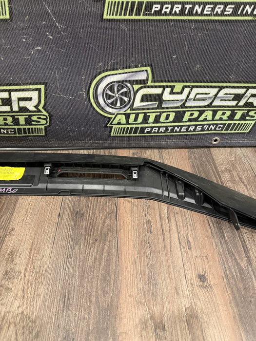 2015 LAMBORGHINI HURACAN REAR BUMPER UPPER FINISHER COVER OEM 4T0807527F