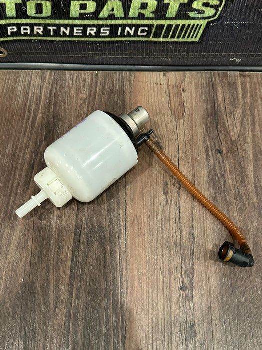 2017 AUDI R8 FUEL PUMP SENDER UNIT OEM