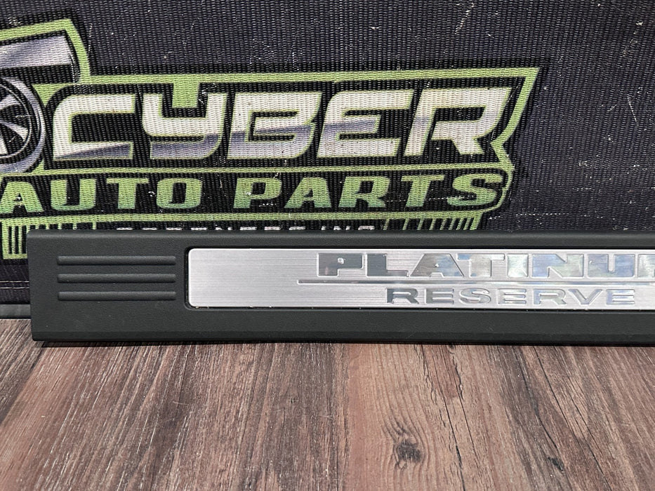 2017 NISSAN TITAN XD RESERVE FRONT RIGHT DOOR SILL KICK PLATE OEM *WEAR/READ 6*