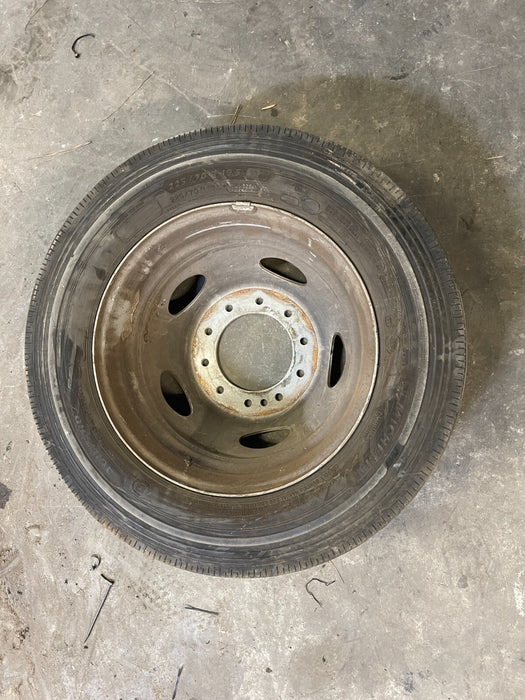 2019 FORD F450 DUALLY MICHELIN REAR INNER TIRE WHEEL RIM 225/70R19.5
