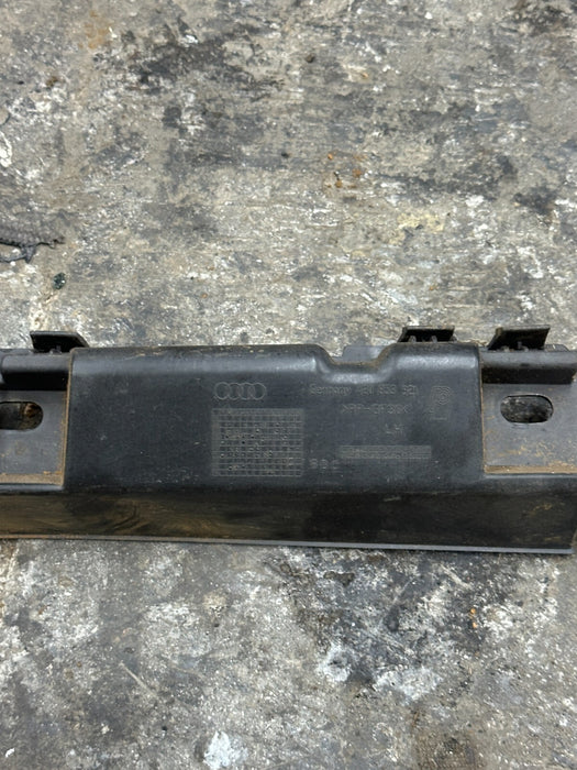 2012 AUDI R8 OEM REAR LEFT DRIVER SIDE SKIRT ROCKER MOUNT BRACKET 420 853 921