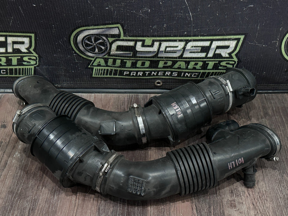 2015 JAGUAR F TYPE LEFT & RIGHT AIR INTAKE DUCT TUBE OEM