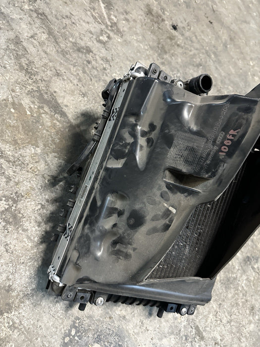 2017 AUDI R8 V10 FRONT RIGHT RADIATOR A/C CONDENSER 4S0 816 411 4S0 121 252 B