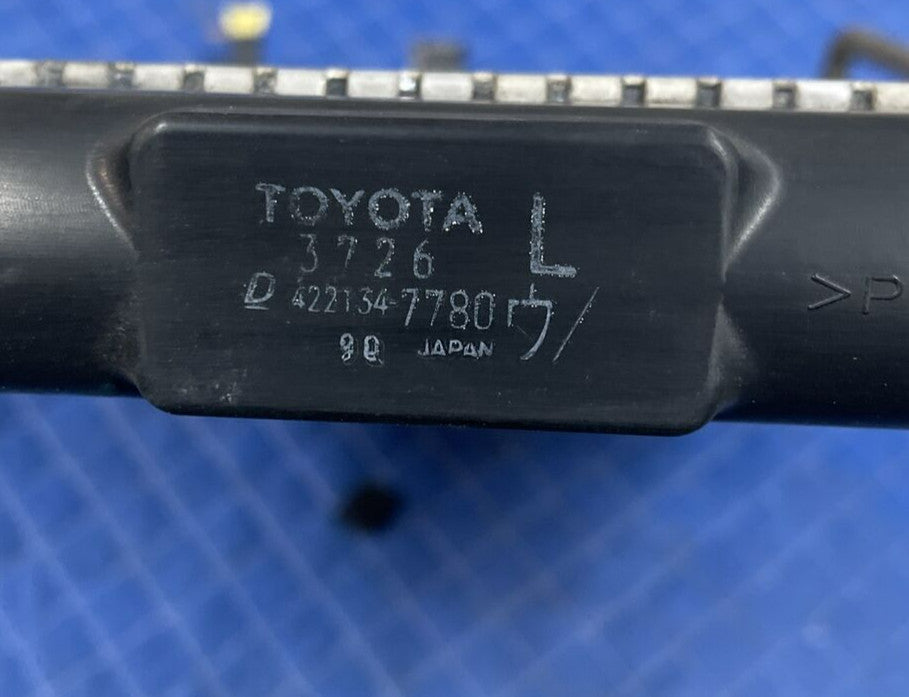2014 Toyota Prius V Front Radiator Assembly OEM 422134-7780~READ DESCRIPTION~