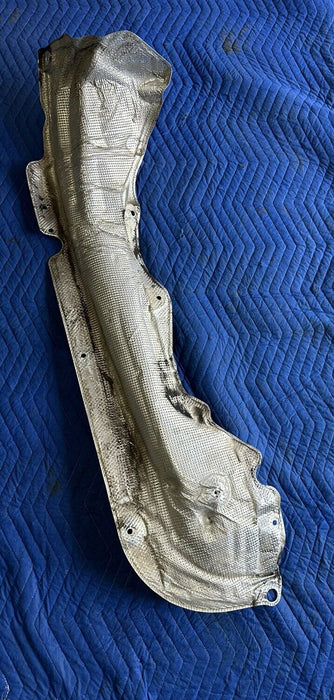 2011 BMW 550i F10 5 SERIE FRONT LEFT SIDE HEAT SHIELD INSULATION COVER OEM