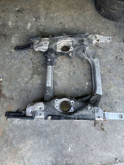 2014 MERCEDES-BENZ S550 W222 FRONT CROSSMEMBER ENGINE CRADLE SUBFRAME 14-18 OEM