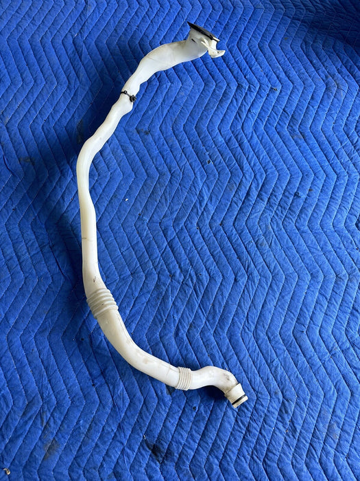 2011 BMW 550i F10 5 SERIES WINDSHIELD WASHER BOTLE FILLER NECK HOSE OEM 7203270
