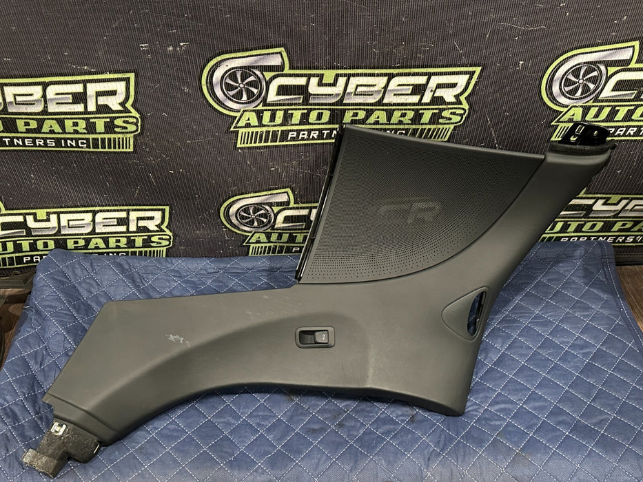 2014 AUDI R8 QUARTER TRIM PANEL LEFT DRIVER 423867035C 423 867 035 C OEM