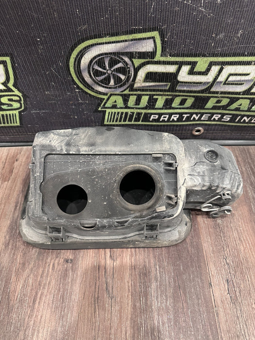 2020-2022 FORD F450 DUALLY FUEL GAS DOOR LID ASSMEBLY OEM ICONIC SILVER  (JS)