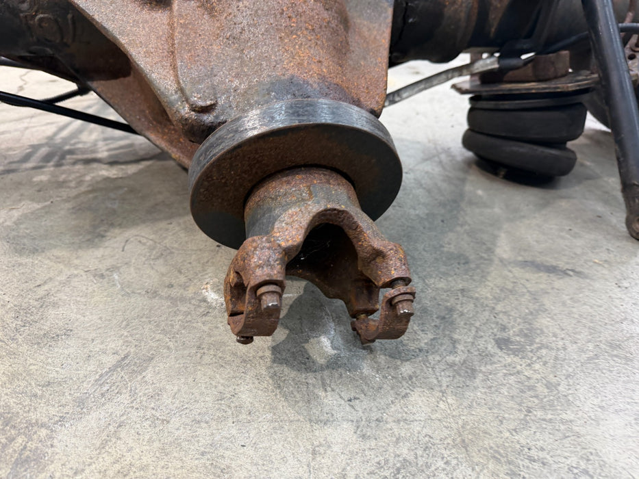 2017 - 2022 FORD F450 REAR AXLE 4.30 RATIO (4L) 42K MILES *DAMAGE TO HOUSING*