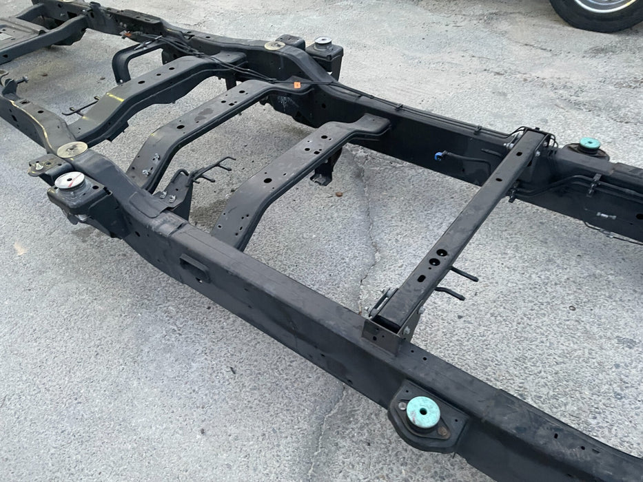 2017 2018 2019 FORD F250 F350 CREW CAB DIESEL 4X4 SHORT BED FRAME 160" WB