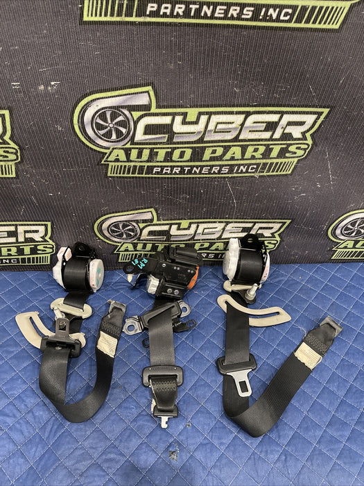 2014 TOYOTA PRIUS V REAR LEFT RIGHT MIDDLE SEAT BELT SEATBELT SET OEM~WEAR~