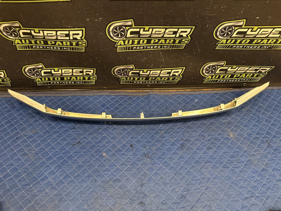 2017-2019 FORD F250 F350 F450 SUPERDUTY LIMITED GRILLE TRIM OEM *SLIGHT WEAR #7*