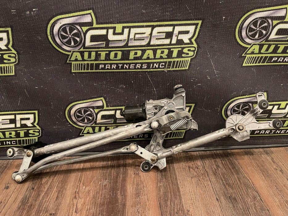 2014 TOYOTA PRIUS V FRONT WINDSHIELD LINKAGE WIPER MOTOR OEM