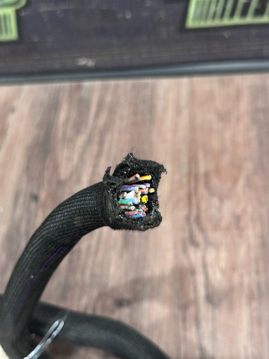 2017-2019 FORD F250 F350 FRONT RIGHT SEAT PIGTAIL CONNECTOR OEM